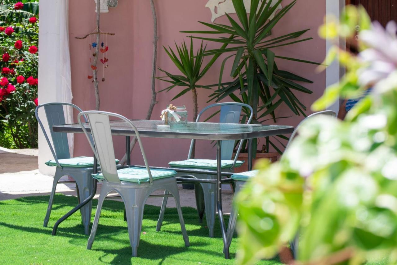 Doras Beach Bungalow B By "Elite" Plános エクステリア 写真