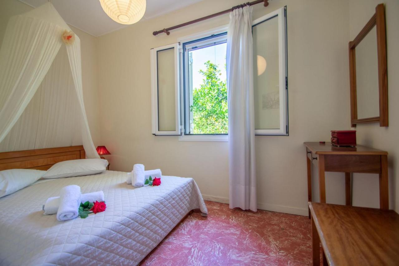 Doras Beach Bungalow B By "Elite" Plános エクステリア 写真